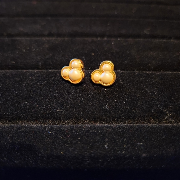 Disney Jewelry - Vintage Faux Pearl Mickey Earrings